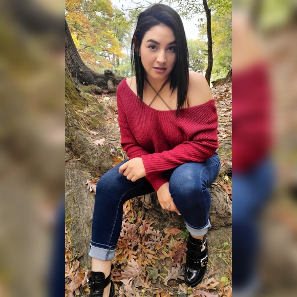 Sweater - Picture 3 of 3